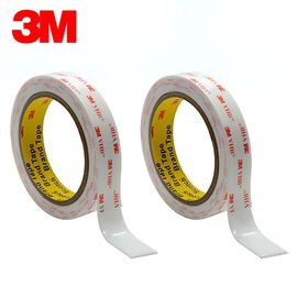 Chine le double acrylique blanc de mousse de bande de 3M 4945  a dégrossi la bande, 1.1mm épais, 25mm x 33m fournisseur