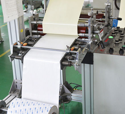 Le service de découpe à la matrice de ruban. Forme et taille personnalisées et moule. Points ronds avec onglets. fournisseur