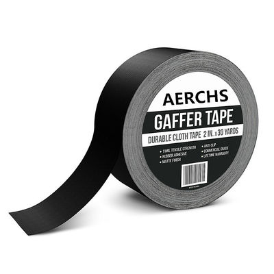 Le ruban gaffer. Pas réfléchissant. Noir et blanc. fournisseur